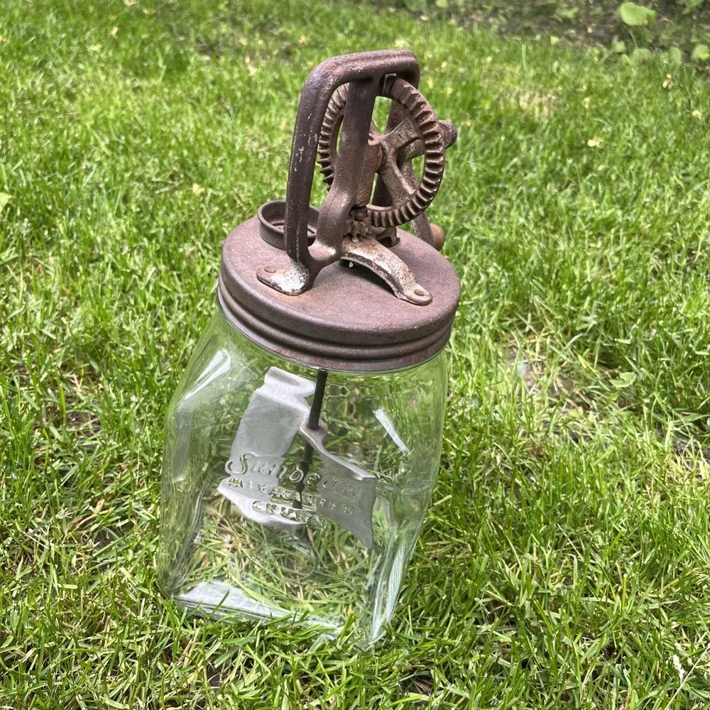 Vintage Glass Sunbeam Mixmaster Butter Churn‎ w/ Metal Paddles